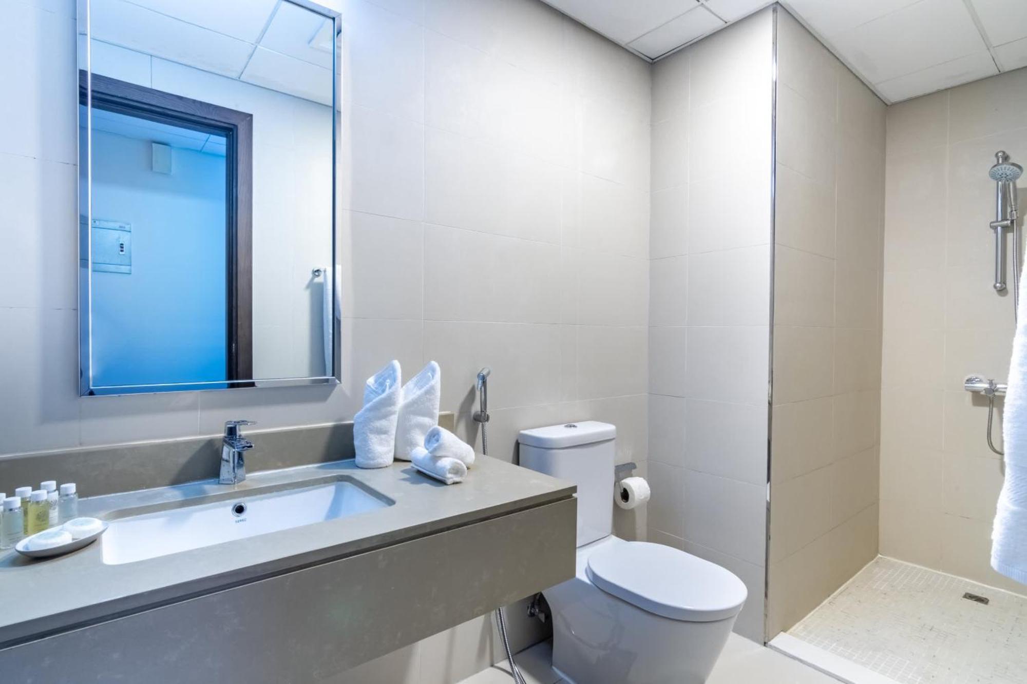 Silkhaus Modern With Balcony In Burj Daman